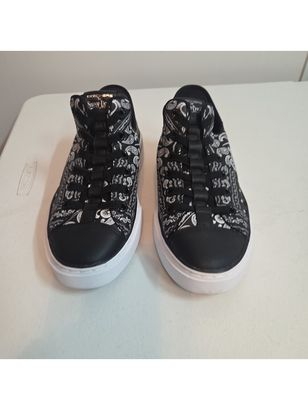 men's Skechers×Snoop Dogg slip-ins size 5